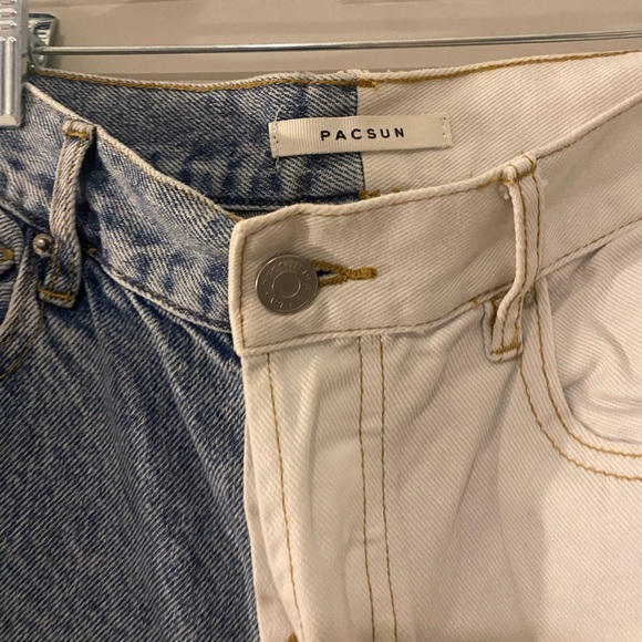 PacSun Jeans - Picture 2 of 5